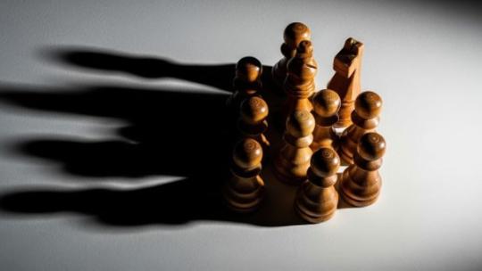 confrontation informationnelle
