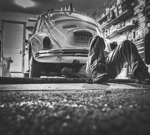 car-repair-362150_960_720.jpg