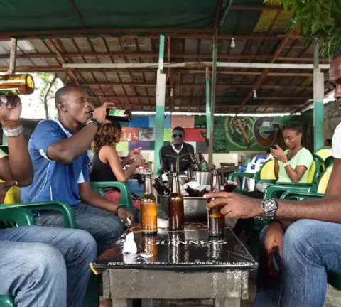 La-guerre-des-bieres-en-Cote-d-Ivoire_EGE