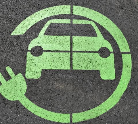 electric-charge-2301604_960_720.jpg