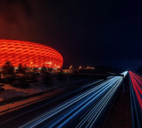 football-stadium-3404535_960_720.jpg