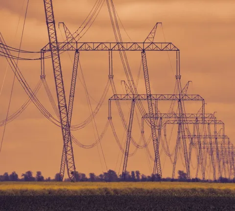 high-voltage-4240551_960_720.jpg
