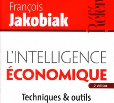 ie_jakobiak.jpg