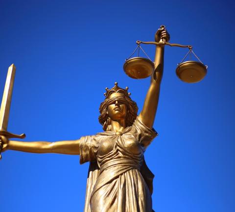 justice-2060093_960_720.jpg
