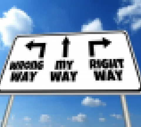  shield-492989__340-light.jpg 