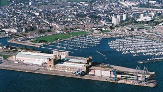 France-Cherbourg-Port-1.jpg