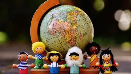 different-nationalities-1743392__340.jpg