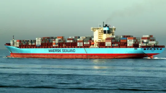 maersk-884349_960_720-1.jpg