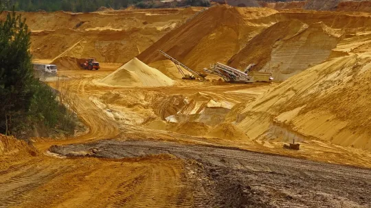 open-pit-mining-567722_960_720.jpg