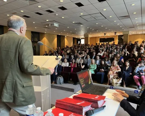 Ceremonie_Remise_diplomes_2024_Ecole-de-Guerre-Economique_1