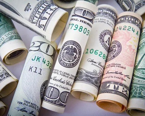 dollar-1362244_960_720.jpg