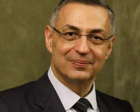 AMIR ASLANI Ardavan